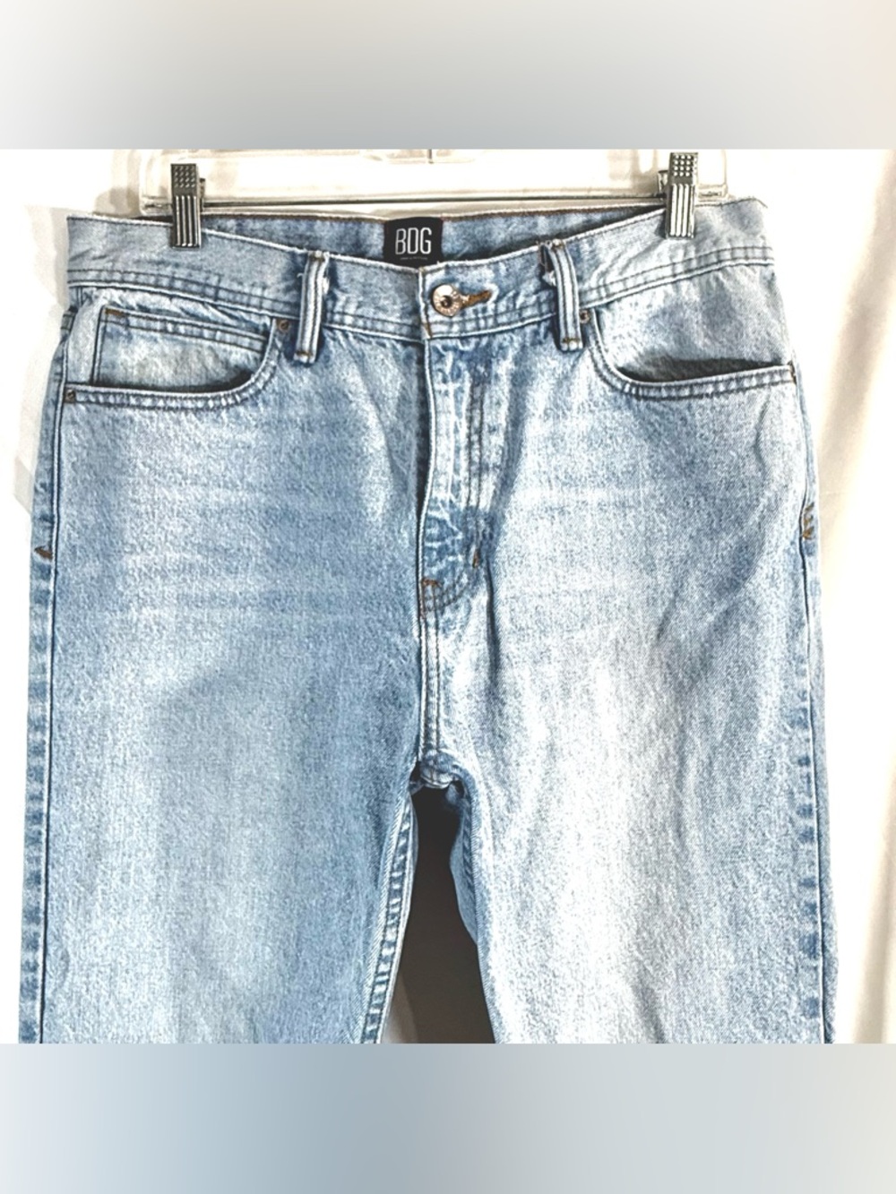 Urban Outfitters BDG Dad Fit High Rise Light Wash Jeans With Side Heel Slit - Picture 6 of 14